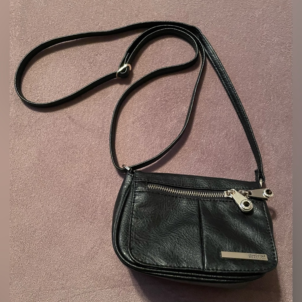 Kenneth Cole Reaction Black Vegan Crossbody Bag with Adjustable Strap